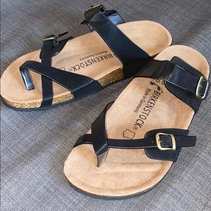 Sandals with buckles